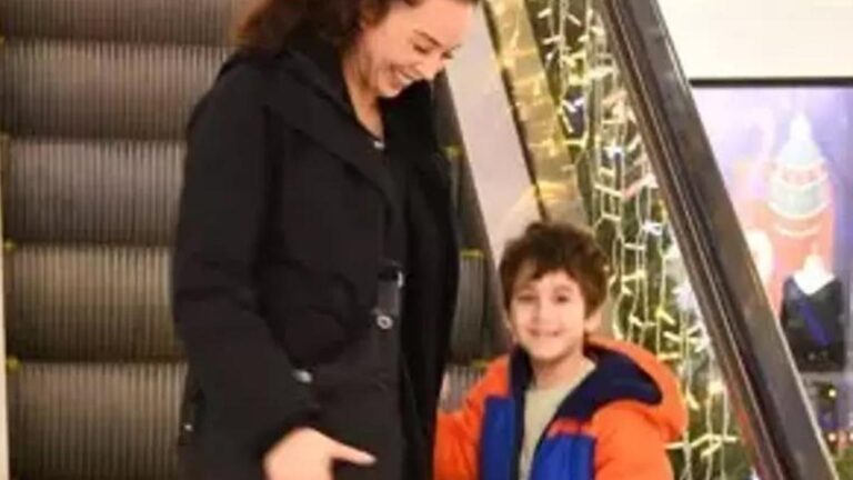 Azra Akın’ın “demir” duyarlılığı! – Dergiden haberler