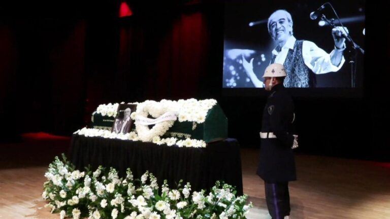 Son dakika … Maestro sanatçısına son veda Oedip Akbayram