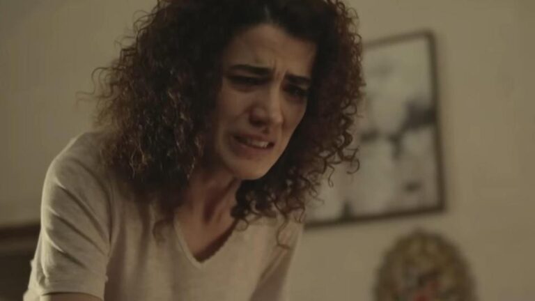 Uzak Şehir Şeyda kimdir? Şeyda, Cihan’a aşık olmuştu! Şeyda’nın bıçağı Cihan’a geldi!