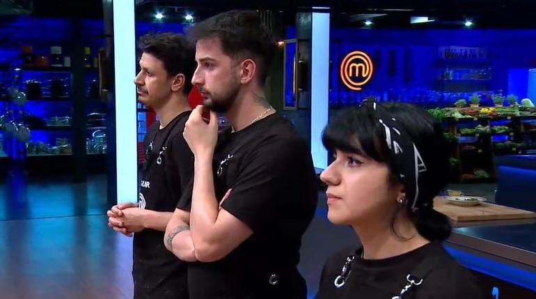 17 Ağustos 2025'te elenen Masterchef, yaşlıya veya Ilhan'a giden Masterchef'i selamladı