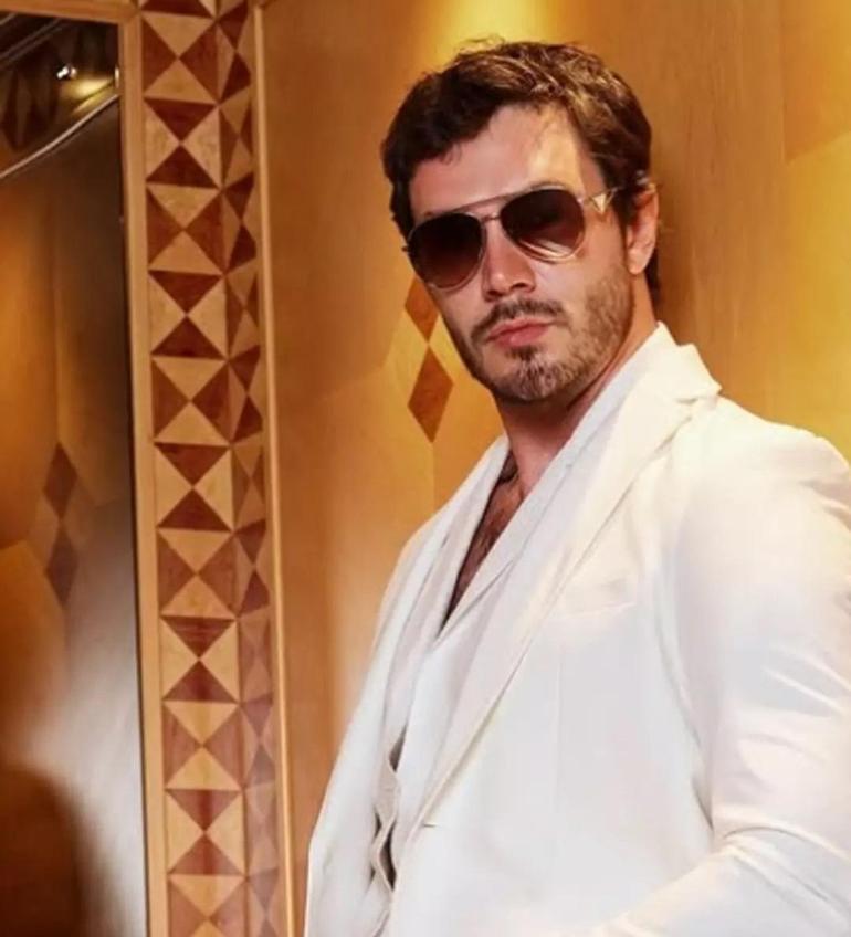 İsmail Ege Şaşmaz'ın sağlık durumu nedir? Onbeşliler dizisinin setinde kaza. İsmail Ege Şaşmaz kimdir, nerelidir ve kaç yaşındadır?