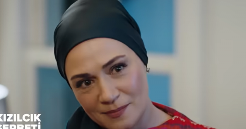 Kızılcık Şerbeti Salkım kimdir? Özge Borak kaç yaşında ve nereli?