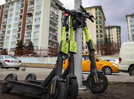 Elektrikli Scooter Düzenlemesi Güncellendi! Yerli Üretim Zorunluluğu ve 24 Saat Çağrı Merkezi Geliyor